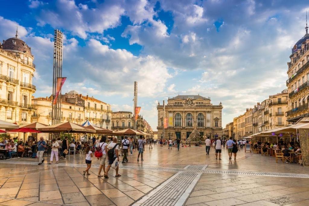 Apartamento Magnifique T3 Quartier Pres D'arenes Tram Au Pied De L'immeuble *